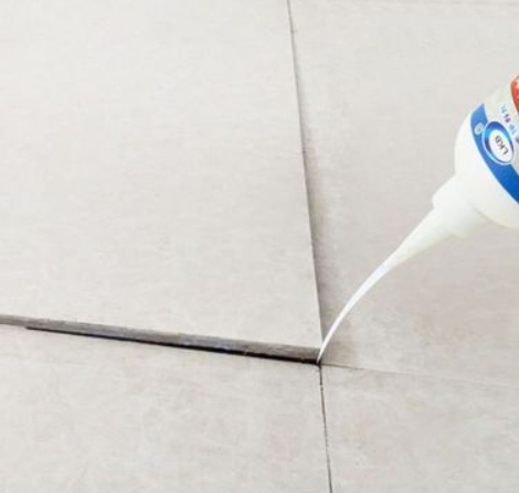 越城瓷砖空鼓维修公司分享卫生间瓷砖脱落的原因可能有以下几点
